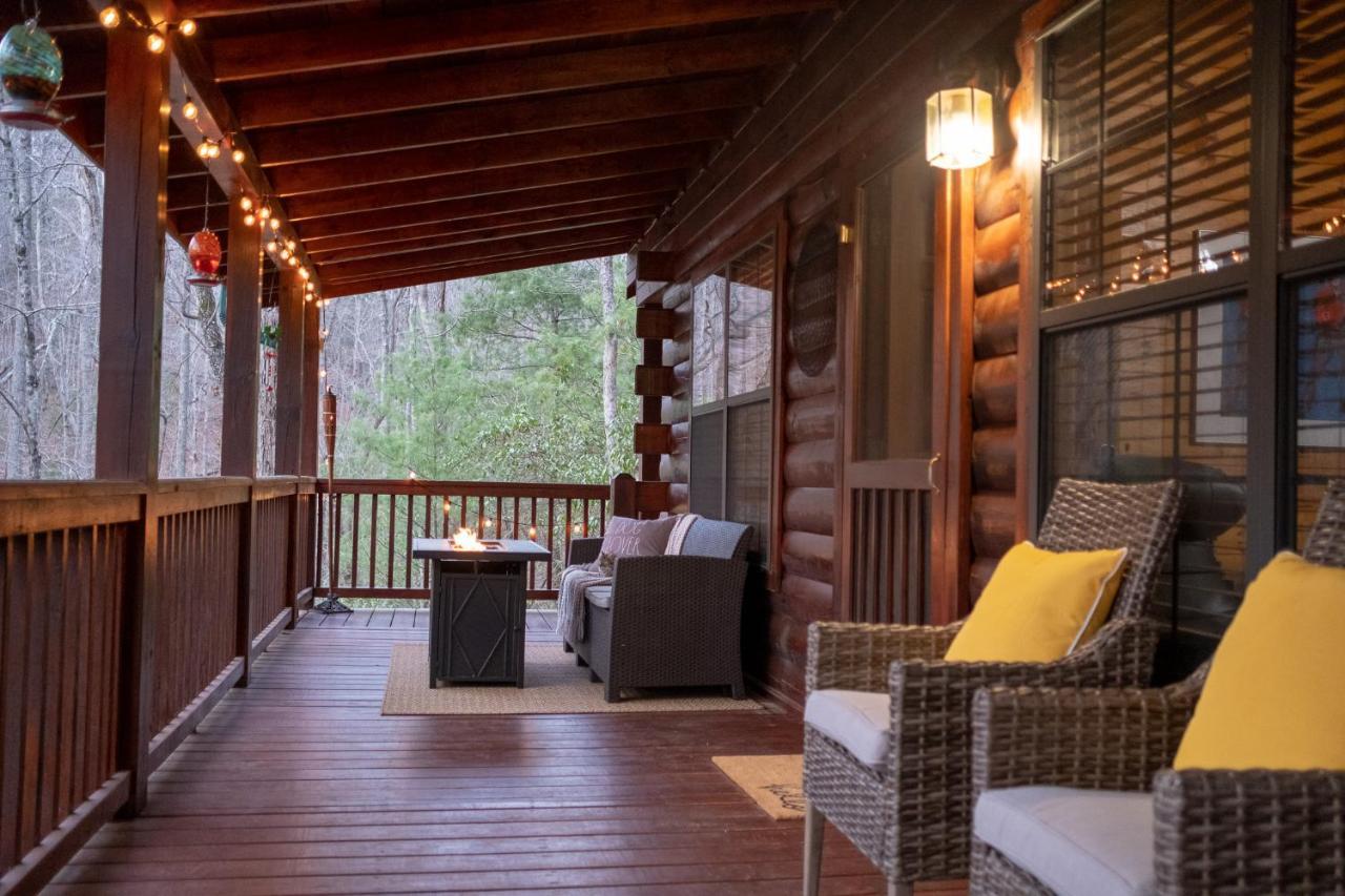 Villa Three Dog Night - Pet-Friendly Cabin With Hot Tub à Blue Ridge Extérieur photo